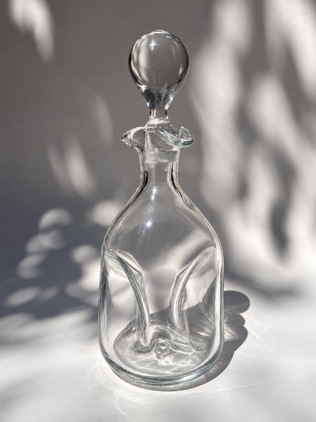 ABSTRACT SCULPTURAL VINTAGE GLASS DECANTER