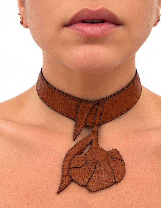 FLOWER VINTAGE WESTERN LEATHER CHOKER NECKLACE
