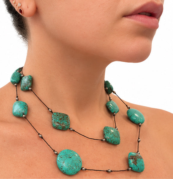 BOHEMIAN TORQUISE BEADED NECKLACE