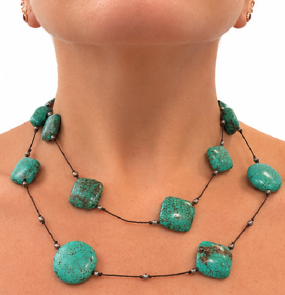 BOHEMIAN TORQUISE BEADED NECKLACE